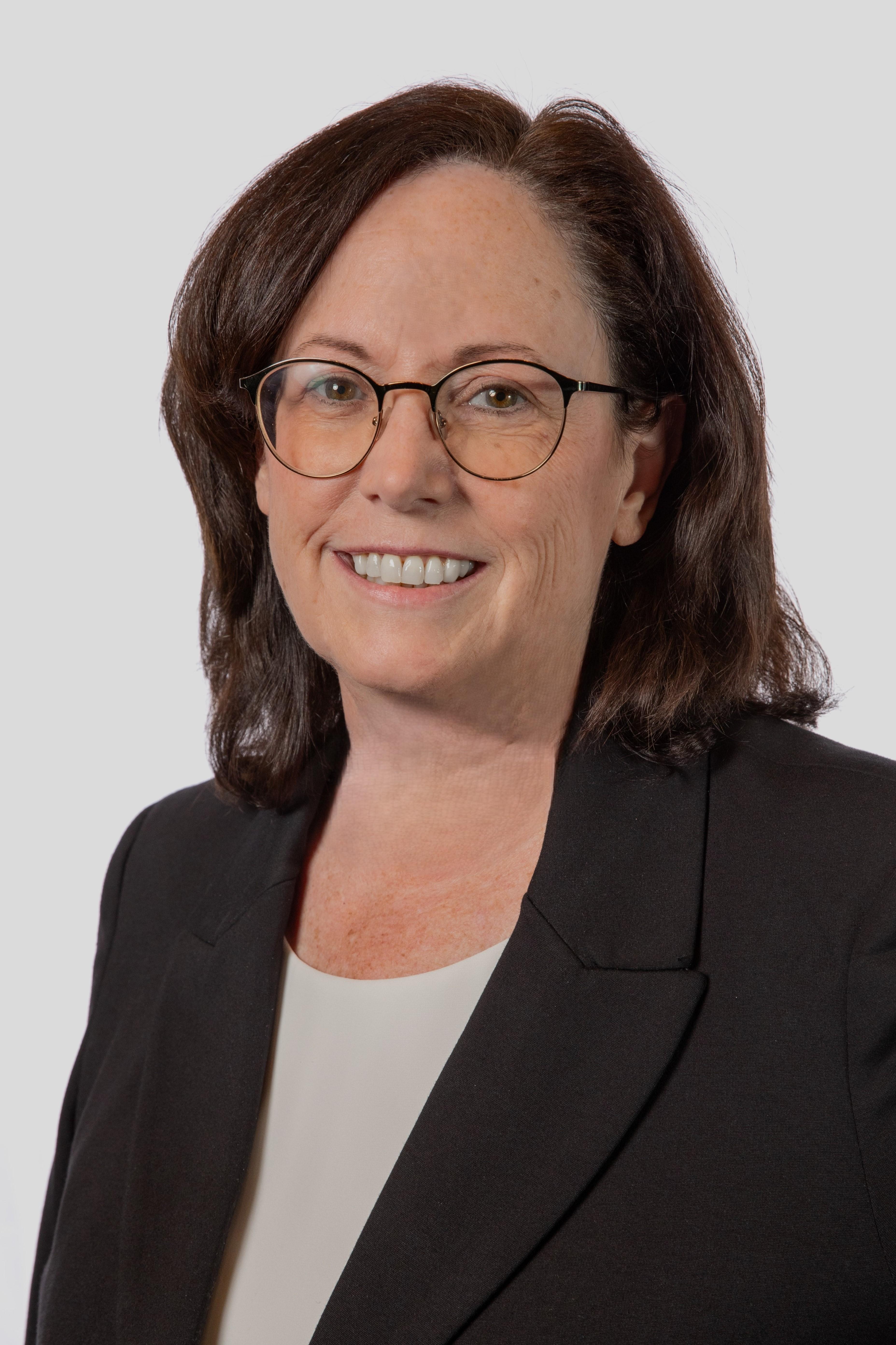agent-Patti Mann